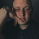 Знакомства: Евгений, 25 лет, Луганск