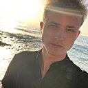 Знакомства: Роман, 23 года, Нерюнгри