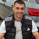 Знакомства: Валерий, 28 лет, Барнаул