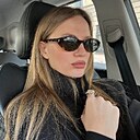 Знакомства: Арина, 25 лет, Ереван