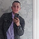 Знакомства: Матвей, 22 года, Сургут