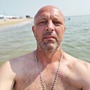 Знакомства: Максим, 48 лет, Новошахтинск