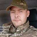 Знакомства: Артём, 30 лет, Красноперекопск