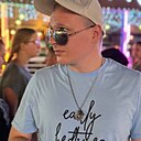 Знакомства: Денис, 30 лет, Серпухов