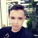 Знакомства: Евгений, 21 год, Усть-Лабинск