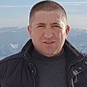 Знакомства: Шираз, 45 лет, Владимир