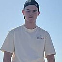 Знакомства: Даниил, 23 года, Бердянск