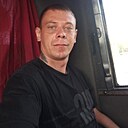 Знакомства: Максим, 31 год, Алейск