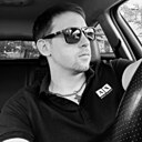 Знакомства: Кирилл, 34 года, Новороссийск