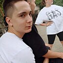 Знакомства: Дмитрий, 18 лет, Георгиевск