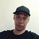 Знакомства: Александр, 33 года, Салават