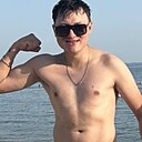 Знакомства: Альберт, 30 лет, Бердянск