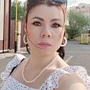 Знакомства: Юлия, 40 лет, Нижний Тагил