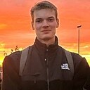 Знакомства: Максим, 24 года, Пермь