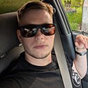 Знакомства: Владислав, 30 лет, Киров