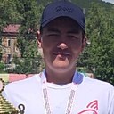 Знакомства: Максим, 32 года, Чунский