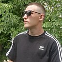 Знакомства: Макс, 25 лет, Москва