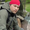 Знакомства: Максим, 30 лет, Урай