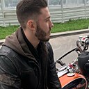 Знакомства: Максим, 23 года, Екатеринбург