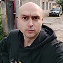 Знакомства: Максим, 31 год, Луганск