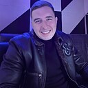 Знакомства: Илья, 32 года, Минск