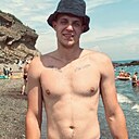 Знакомства: Михаэль, 25 лет, Уссурийск