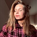 Знакомства: Юля, 26 лет, Москва