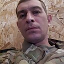 Знакомства: Вова, 18 лет, Докучаевск