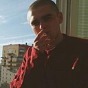 Знакомства: Макс, 24 года, Киров