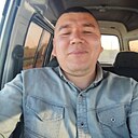 Знакомства: Komil, 32 года, Навои