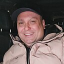 Знакомства: Артем, 40 лет, Тюмень