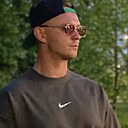 Знакомства: Den, 31 год, Пермь