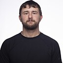 Знакомства: Александр, 31 год, Алтайское