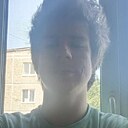 Знакомства: Ярослав, 19 лет, Саратов