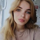 Знакомства: Анюта, 26 лет, Старица
