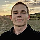 Знакомства: Павел, 27 лет, Волхов