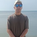 Знакомства: Родион, 25 лет, Волгоград