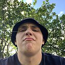 Знакомства: Денис, 22 года, Раменское