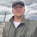 Знакомства: Андрей, 33 года, Тюмень