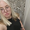 Знакомства: Света, 29 лет, Иваново