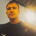 Знакомства: Сергей, 27 лет, Курган