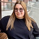 Знакомства: Виктория, 32 года, Тюмень