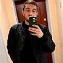 Знакомства: Кочарян Ян, 29 лет, Домодедово