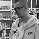 Знакомства: Вадим, 23 года, Калининград