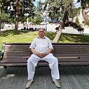 Знакомства: Мухарби, 70 лет, Пятигорск