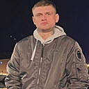 Знакомства: Андрей, 33 года, Минск