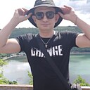 Знакомства: Юрий, 33 года, Таганрог