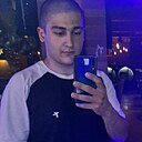 Знакомства: Лаврентий, 20 лет, Ростов-на-Дону