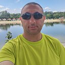 Знакомства: Hovik, 37 лет, Курганинск