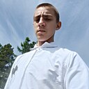 Знакомства: Андрей, 21 год, Назарово